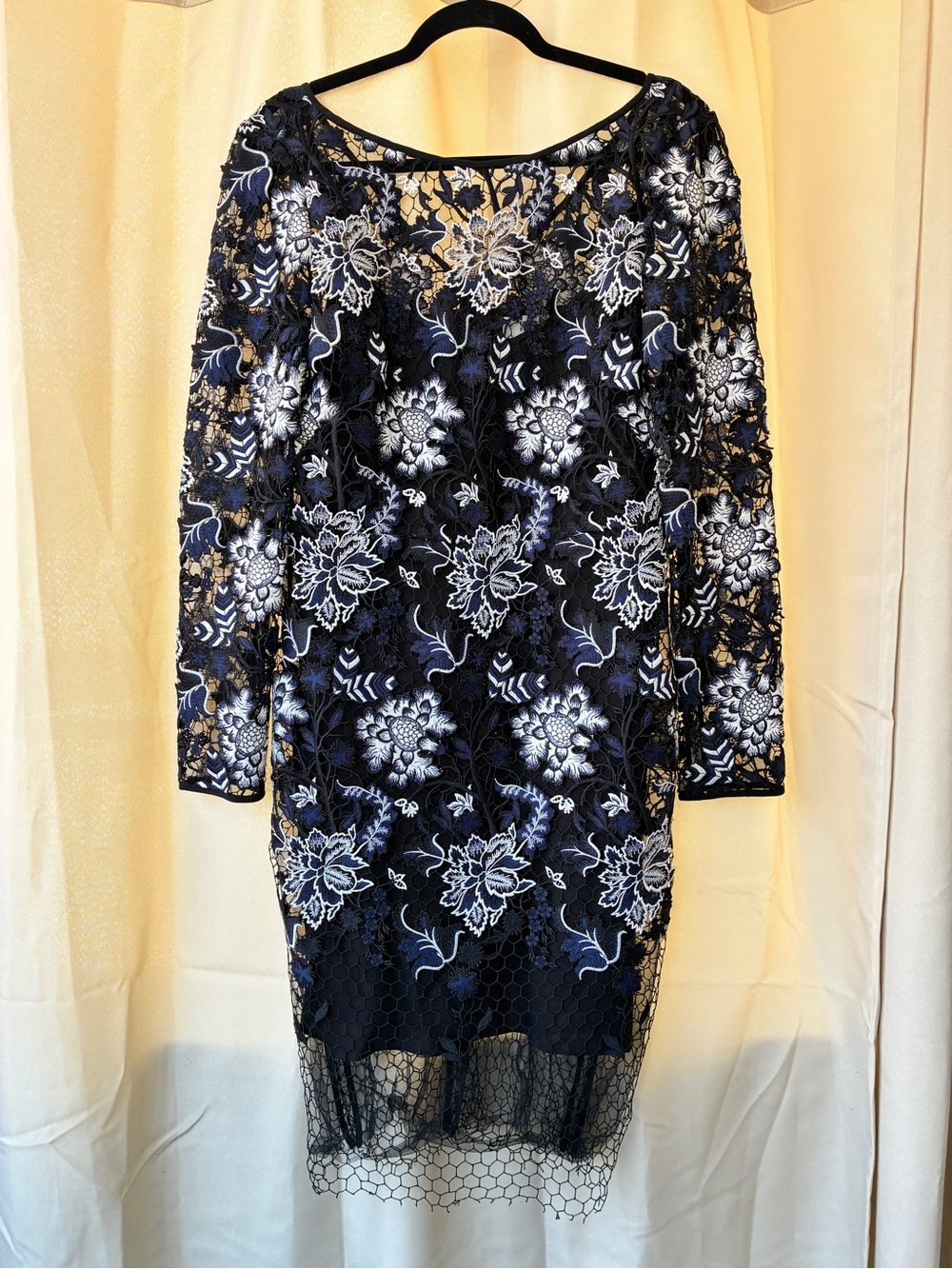 Diane Von Furstenberg Navy & White Embroidered Honeycomb Lace Midi Dress